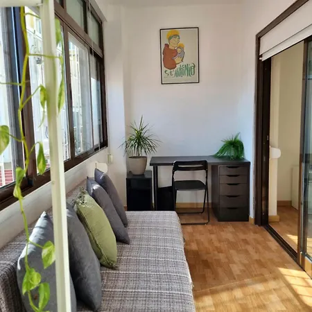 דירה Beach Apartment *