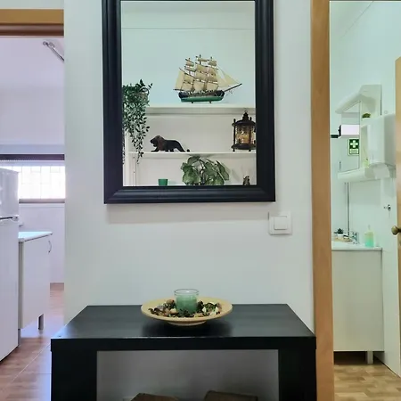 Beach Apartment *