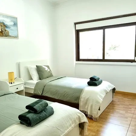 Beach Apartment * Costa de Caparica