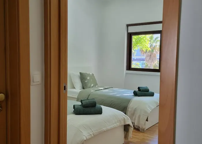 Beach Apartment * Кошта-да-Капарика